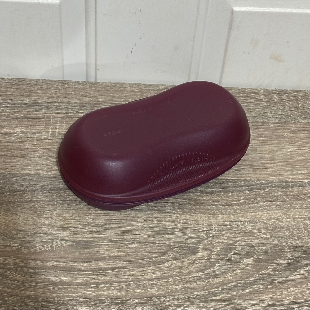 Tupperware Microwave‎ Breakfast/Egg Maker - Purple / Plum (No Inserts) 6996